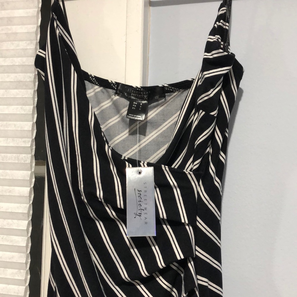 BODYCON DRESS 🖤☁️ - Picture 4 of 4